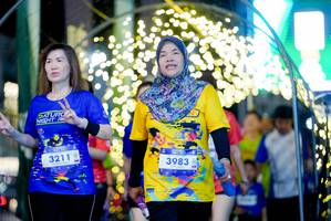 BIB: 3211, 3983
                            <button type="button" onclick="openModal(26238843)" class="btn btn-primary btn-sm float-right btn-popup" data-toggle="modal" data-target=".modal-high-quality">
                        <i class="fas fa-shopping-cart"></i> Add to Cart
                    </button>
                                            <button type="button" onclick="isThisMe(26238843, true)" class="btn btn-success btn-sm float-right btn-popup btn-isme hidden" data-toggle="tooltip" data-placement="bottom" title="นี่คือรูปของคุณใช่ไหม คลิกที่นี่เพื่อเอาเข้าอัลบั้ม">
                        <i class="fas fa-plus"></i> Add to album
                    </button>
                    <button type="button" onclick="isThisMe(26238843, false)" class="btn btn-warning btn-sm float-right btn-popup btn-isnotme hidden">
                        <i class="fas fa-ban"></i> Remove from album
                    </button>