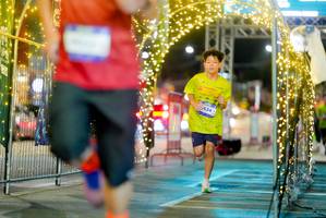 BIB: 434
                            <button type="button" onclick="openModal(26241537)" class="btn btn-primary btn-sm float-right btn-popup" data-toggle="modal" data-target=".modal-high-quality">
                        <i class="fas fa-shopping-cart"></i> Add to Cart
                    </button>
                                            <button type="button" onclick="isThisMe(26241537, true)" class="btn btn-success btn-sm float-right btn-popup btn-isme hidden" data-toggle="tooltip" data-placement="bottom" title="นี่คือรูปของคุณใช่ไหม คลิกที่นี่เพื่อเอาเข้าอัลบั้ม">
                        <i class="fas fa-plus"></i> Add to album
                    </button>
                    <button type="button" onclick="isThisMe(26241537, false)" class="btn btn-warning btn-sm float-right btn-popup btn-isnotme hidden">
                        <i class="fas fa-ban"></i> Remove from album
                    </button>