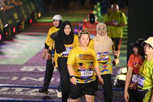 BIB: 327382, 3774
                            <button type="button" onclick="openModal(26229253)" class="btn btn-primary btn-sm float-right btn-popup" data-toggle="modal" data-target=".modal-high-quality">
                        <i class="fas fa-shopping-cart"></i> Add to Cart
                    </button>
                                            <button type="button" onclick="isThisMe(26229253, true)" class="btn btn-success btn-sm float-right btn-popup btn-isme hidden" data-toggle="tooltip" data-placement="bottom" title="นี่คือรูปของคุณใช่ไหม คลิกที่นี่เพื่อเอาเข้าอัลบั้ม">
                        <i class="fas fa-plus"></i> Add to album
                    </button>
                    <button type="button" onclick="isThisMe(26229253, false)" class="btn btn-warning btn-sm float-right btn-popup btn-isnotme hidden">
                        <i class="fas fa-ban"></i> Remove from album
                    </button>