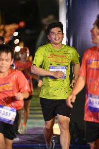 BIB: 4351, 3018
                            <button type="button" onclick="openModal(26224807)" class="btn btn-primary btn-sm float-right btn-popup" data-toggle="modal" data-target=".modal-high-quality">
                        <i class="fas fa-shopping-cart"></i> Add to Cart
                    </button>
                                            <button type="button" onclick="isThisMe(26224807, true)" class="btn btn-success btn-sm float-right btn-popup btn-isme hidden" data-toggle="tooltip" data-placement="bottom" title="นี่คือรูปของคุณใช่ไหม คลิกที่นี่เพื่อเอาเข้าอัลบั้ม">
                        <i class="fas fa-plus"></i> Add to album
                    </button>
                    <button type="button" onclick="isThisMe(26224807, false)" class="btn btn-warning btn-sm float-right btn-popup btn-isnotme hidden">
                        <i class="fas fa-ban"></i> Remove from album
                    </button>