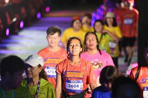 BIB: 4783, 3604
                            <button type="button" onclick="openModal(26228976)" class="btn btn-primary btn-sm float-right btn-popup" data-toggle="modal" data-target=".modal-high-quality">
                        <i class="fas fa-shopping-cart"></i> Add to Cart
                    </button>
                                            <button type="button" onclick="isThisMe(26228976, true)" class="btn btn-success btn-sm float-right btn-popup btn-isme hidden" data-toggle="tooltip" data-placement="bottom" title="นี่คือรูปของคุณใช่ไหม คลิกที่นี่เพื่อเอาเข้าอัลบั้ม">
                        <i class="fas fa-plus"></i> Add to album
                    </button>
                    <button type="button" onclick="isThisMe(26228976, false)" class="btn btn-warning btn-sm float-right btn-popup btn-isnotme hidden">
                        <i class="fas fa-ban"></i> Remove from album
                    </button>