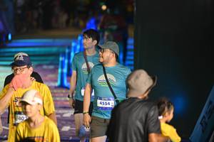 BIB: 402, 4554
                            <button type="button" onclick="openModal(26229212)" class="btn btn-primary btn-sm float-right btn-popup" data-toggle="modal" data-target=".modal-high-quality">
                        <i class="fas fa-shopping-cart"></i> Add to Cart
                    </button>
                                            <button type="button" onclick="isThisMe(26229212, true)" class="btn btn-success btn-sm float-right btn-popup btn-isme hidden" data-toggle="tooltip" data-placement="bottom" title="นี่คือรูปของคุณใช่ไหม คลิกที่นี่เพื่อเอาเข้าอัลบั้ม">
                        <i class="fas fa-plus"></i> Add to album
                    </button>
                    <button type="button" onclick="isThisMe(26229212, false)" class="btn btn-warning btn-sm float-right btn-popup btn-isnotme hidden">
                        <i class="fas fa-ban"></i> Remove from album
                    </button>