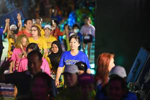 BIB: 
                            <button type="button" onclick="openModal(26227569)" class="btn btn-primary btn-sm float-right btn-popup" data-toggle="modal" data-target=".modal-high-quality">
                        <i class="fas fa-shopping-cart"></i> Add to Cart
                    </button>
                                            <button type="button" onclick="isThisMe(26227569, true)" class="btn btn-success btn-sm float-right btn-popup btn-isme hidden" data-toggle="tooltip" data-placement="bottom" title="นี่คือรูปของคุณใช่ไหม คลิกที่นี่เพื่อเอาเข้าอัลบั้ม">
                        <i class="fas fa-plus"></i> Add to album
                    </button>
                    <button type="button" onclick="isThisMe(26227569, false)" class="btn btn-warning btn-sm float-right btn-popup btn-isnotme hidden">
                        <i class="fas fa-ban"></i> Remove from album
                    </button>