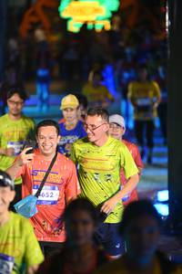 BIB: 652
                            <button type="button" onclick="openModal(26226080)" class="btn btn-primary btn-sm float-right btn-popup" data-toggle="modal" data-target=".modal-high-quality">
                        <i class="fas fa-shopping-cart"></i> Add to Cart
                    </button>
                                            <button type="button" onclick="isThisMe(26226080, true)" class="btn btn-success btn-sm float-right btn-popup btn-isme hidden" data-toggle="tooltip" data-placement="bottom" title="นี่คือรูปของคุณใช่ไหม คลิกที่นี่เพื่อเอาเข้าอัลบั้ม">
                        <i class="fas fa-plus"></i> Add to album
                    </button>
                    <button type="button" onclick="isThisMe(26226080, false)" class="btn btn-warning btn-sm float-right btn-popup btn-isnotme hidden">
                        <i class="fas fa-ban"></i> Remove from album
                    </button>