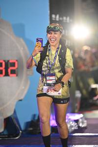 BIB: 550
                            <button type="button" onclick="openModal(26224843)" class="btn btn-primary btn-sm float-right btn-popup" data-toggle="modal" data-target=".modal-high-quality">
                        <i class="fas fa-shopping-cart"></i> Add to Cart
                    </button>
                                            <button type="button" onclick="isThisMe(26224843, true)" class="btn btn-success btn-sm float-right btn-popup btn-isme hidden" data-toggle="tooltip" data-placement="bottom" title="นี่คือรูปของคุณใช่ไหม คลิกที่นี่เพื่อเอาเข้าอัลบั้ม">
                        <i class="fas fa-plus"></i> Add to album
                    </button>
                    <button type="button" onclick="isThisMe(26224843, false)" class="btn btn-warning btn-sm float-right btn-popup btn-isnotme hidden">
                        <i class="fas fa-ban"></i> Remove from album
                    </button>