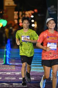 BIB: 4402
                            <button type="button" onclick="openModal(26224987)" class="btn btn-primary btn-sm float-right btn-popup" data-toggle="modal" data-target=".modal-high-quality">
                        <i class="fas fa-shopping-cart"></i> Add to Cart
                    </button>
                                            <button type="button" onclick="isThisMe(26224987, true)" class="btn btn-success btn-sm float-right btn-popup btn-isme hidden" data-toggle="tooltip" data-placement="bottom" title="นี่คือรูปของคุณใช่ไหม คลิกที่นี่เพื่อเอาเข้าอัลบั้ม">
                        <i class="fas fa-plus"></i> Add to album
                    </button>
                    <button type="button" onclick="isThisMe(26224987, false)" class="btn btn-warning btn-sm float-right btn-popup btn-isnotme hidden">
                        <i class="fas fa-ban"></i> Remove from album
                    </button>