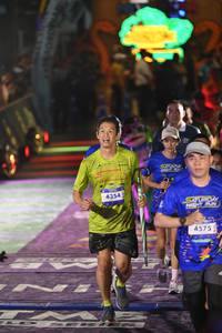 BIB: 4575
                            <button type="button" onclick="openModal(26225888)" class="btn btn-primary btn-sm float-right btn-popup" data-toggle="modal" data-target=".modal-high-quality">
                        <i class="fas fa-shopping-cart"></i> Add to Cart
                    </button>
                                            <button type="button" onclick="isThisMe(26225888, true)" class="btn btn-success btn-sm float-right btn-popup btn-isme hidden" data-toggle="tooltip" data-placement="bottom" title="นี่คือรูปของคุณใช่ไหม คลิกที่นี่เพื่อเอาเข้าอัลบั้ม">
                        <i class="fas fa-plus"></i> Add to album
                    </button>
                    <button type="button" onclick="isThisMe(26225888, false)" class="btn btn-warning btn-sm float-right btn-popup btn-isnotme hidden">
                        <i class="fas fa-ban"></i> Remove from album
                    </button>