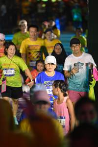 BIB: 2400
                            <button type="button" onclick="openModal(26226470)" class="btn btn-primary btn-sm float-right btn-popup" data-toggle="modal" data-target=".modal-high-quality">
                        <i class="fas fa-shopping-cart"></i> Add to Cart
                    </button>
                                            <button type="button" onclick="isThisMe(26226470, true)" class="btn btn-success btn-sm float-right btn-popup btn-isme hidden" data-toggle="tooltip" data-placement="bottom" title="นี่คือรูปของคุณใช่ไหม คลิกที่นี่เพื่อเอาเข้าอัลบั้ม">
                        <i class="fas fa-plus"></i> Add to album
                    </button>
                    <button type="button" onclick="isThisMe(26226470, false)" class="btn btn-warning btn-sm float-right btn-popup btn-isnotme hidden">
                        <i class="fas fa-ban"></i> Remove from album
                    </button>