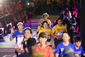 BIB: 4082
                            <button type="button" onclick="openModal(26226768)" class="btn btn-primary btn-sm float-right btn-popup" data-toggle="modal" data-target=".modal-high-quality">
                        <i class="fas fa-shopping-cart"></i> Add to Cart
                    </button>
                                            <button type="button" onclick="isThisMe(26226768, true)" class="btn btn-success btn-sm float-right btn-popup btn-isme hidden" data-toggle="tooltip" data-placement="bottom" title="นี่คือรูปของคุณใช่ไหม คลิกที่นี่เพื่อเอาเข้าอัลบั้ม">
                        <i class="fas fa-plus"></i> Add to album
                    </button>
                    <button type="button" onclick="isThisMe(26226768, false)" class="btn btn-warning btn-sm float-right btn-popup btn-isnotme hidden">
                        <i class="fas fa-ban"></i> Remove from album
                    </button>