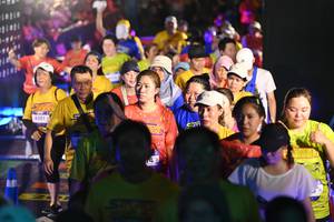 BIB: 4301
                            <button type="button" onclick="openModal(26227886)" class="btn btn-primary btn-sm float-right btn-popup" data-toggle="modal" data-target=".modal-high-quality">
                        <i class="fas fa-shopping-cart"></i> Add to Cart
                    </button>
                                            <button type="button" onclick="isThisMe(26227886, true)" class="btn btn-success btn-sm float-right btn-popup btn-isme hidden" data-toggle="tooltip" data-placement="bottom" title="นี่คือรูปของคุณใช่ไหม คลิกที่นี่เพื่อเอาเข้าอัลบั้ม">
                        <i class="fas fa-plus"></i> Add to album
                    </button>
                    <button type="button" onclick="isThisMe(26227886, false)" class="btn btn-warning btn-sm float-right btn-popup btn-isnotme hidden">
                        <i class="fas fa-ban"></i> Remove from album
                    </button>