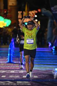 BIB: 3841, 302
                            <button type="button" onclick="openModal(26224033)" class="btn btn-primary btn-sm float-right btn-popup" data-toggle="modal" data-target=".modal-high-quality">
                        <i class="fas fa-shopping-cart"></i> Add to Cart
                    </button>
                                            <button type="button" onclick="isThisMe(26224033, true)" class="btn btn-success btn-sm float-right btn-popup btn-isme hidden" data-toggle="tooltip" data-placement="bottom" title="นี่คือรูปของคุณใช่ไหม คลิกที่นี่เพื่อเอาเข้าอัลบั้ม">
                        <i class="fas fa-plus"></i> Add to album
                    </button>
                    <button type="button" onclick="isThisMe(26224033, false)" class="btn btn-warning btn-sm float-right btn-popup btn-isnotme hidden">
                        <i class="fas fa-ban"></i> Remove from album
                    </button>