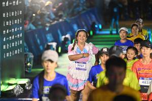 BIB: 3927, 4837
                            <button type="button" onclick="openModal(26226643)" class="btn btn-primary btn-sm float-right btn-popup" data-toggle="modal" data-target=".modal-high-quality">
                        <i class="fas fa-shopping-cart"></i> Add to Cart
                    </button>
                                            <button type="button" onclick="isThisMe(26226643, true)" class="btn btn-success btn-sm float-right btn-popup btn-isme hidden" data-toggle="tooltip" data-placement="bottom" title="นี่คือรูปของคุณใช่ไหม คลิกที่นี่เพื่อเอาเข้าอัลบั้ม">
                        <i class="fas fa-plus"></i> Add to album
                    </button>
                    <button type="button" onclick="isThisMe(26226643, false)" class="btn btn-warning btn-sm float-right btn-popup btn-isnotme hidden">
                        <i class="fas fa-ban"></i> Remove from album
                    </button>