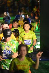 BIB: 3327
                            <button type="button" onclick="openModal(26226545)" class="btn btn-primary btn-sm float-right btn-popup" data-toggle="modal" data-target=".modal-high-quality">
                        <i class="fas fa-shopping-cart"></i> Add to Cart
                    </button>
                                            <button type="button" onclick="isThisMe(26226545, true)" class="btn btn-success btn-sm float-right btn-popup btn-isme hidden" data-toggle="tooltip" data-placement="bottom" title="นี่คือรูปของคุณใช่ไหม คลิกที่นี่เพื่อเอาเข้าอัลบั้ม">
                        <i class="fas fa-plus"></i> Add to album
                    </button>
                    <button type="button" onclick="isThisMe(26226545, false)" class="btn btn-warning btn-sm float-right btn-popup btn-isnotme hidden">
                        <i class="fas fa-ban"></i> Remove from album
                    </button>