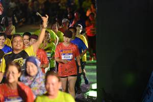 BIB: 3535
                            <button type="button" onclick="openModal(26227490)" class="btn btn-primary btn-sm float-right btn-popup" data-toggle="modal" data-target=".modal-high-quality">
                        <i class="fas fa-shopping-cart"></i> Add to Cart
                    </button>
                                            <button type="button" onclick="isThisMe(26227490, true)" class="btn btn-success btn-sm float-right btn-popup btn-isme hidden" data-toggle="tooltip" data-placement="bottom" title="นี่คือรูปของคุณใช่ไหม คลิกที่นี่เพื่อเอาเข้าอัลบั้ม">
                        <i class="fas fa-plus"></i> Add to album
                    </button>
                    <button type="button" onclick="isThisMe(26227490, false)" class="btn btn-warning btn-sm float-right btn-popup btn-isnotme hidden">
                        <i class="fas fa-ban"></i> Remove from album
                    </button>