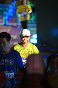 BIB: 697
                            <button type="button" onclick="openModal(26226234)" class="btn btn-primary btn-sm float-right btn-popup" data-toggle="modal" data-target=".modal-high-quality">
                        <i class="fas fa-shopping-cart"></i> Add to Cart
                    </button>
                                            <button type="button" onclick="isThisMe(26226234, true)" class="btn btn-success btn-sm float-right btn-popup btn-isme hidden" data-toggle="tooltip" data-placement="bottom" title="นี่คือรูปของคุณใช่ไหม คลิกที่นี่เพื่อเอาเข้าอัลบั้ม">
                        <i class="fas fa-plus"></i> Add to album
                    </button>
                    <button type="button" onclick="isThisMe(26226234, false)" class="btn btn-warning btn-sm float-right btn-popup btn-isnotme hidden">
                        <i class="fas fa-ban"></i> Remove from album
                    </button>