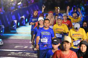 BIB: 3334, 374, 4797, 3937
                            <button type="button" onclick="openModal(26228377)" class="btn btn-primary btn-sm float-right btn-popup" data-toggle="modal" data-target=".modal-high-quality">
                        <i class="fas fa-shopping-cart"></i> Add to Cart
                    </button>
                                            <button type="button" onclick="isThisMe(26228377, true)" class="btn btn-success btn-sm float-right btn-popup btn-isme hidden" data-toggle="tooltip" data-placement="bottom" title="นี่คือรูปของคุณใช่ไหม คลิกที่นี่เพื่อเอาเข้าอัลบั้ม">
                        <i class="fas fa-plus"></i> Add to album
                    </button>
                    <button type="button" onclick="isThisMe(26228377, false)" class="btn btn-warning btn-sm float-right btn-popup btn-isnotme hidden">
                        <i class="fas fa-ban"></i> Remove from album
                    </button>