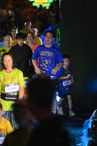 BIB: 3294, 3056
                            <button type="button" onclick="openModal(26225465)" class="btn btn-primary btn-sm float-right btn-popup" data-toggle="modal" data-target=".modal-high-quality">
                        <i class="fas fa-shopping-cart"></i> Add to Cart
                    </button>
                                            <button type="button" onclick="isThisMe(26225465, true)" class="btn btn-success btn-sm float-right btn-popup btn-isme hidden" data-toggle="tooltip" data-placement="bottom" title="นี่คือรูปของคุณใช่ไหม คลิกที่นี่เพื่อเอาเข้าอัลบั้ม">
                        <i class="fas fa-plus"></i> Add to album
                    </button>
                    <button type="button" onclick="isThisMe(26225465, false)" class="btn btn-warning btn-sm float-right btn-popup btn-isnotme hidden">
                        <i class="fas fa-ban"></i> Remove from album
                    </button>