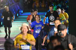 BIB: 3726
                            <button type="button" onclick="openModal(26226845)" class="btn btn-primary btn-sm float-right btn-popup" data-toggle="modal" data-target=".modal-high-quality">
                        <i class="fas fa-shopping-cart"></i> Add to Cart
                    </button>
                                            <button type="button" onclick="isThisMe(26226845, true)" class="btn btn-success btn-sm float-right btn-popup btn-isme hidden" data-toggle="tooltip" data-placement="bottom" title="นี่คือรูปของคุณใช่ไหม คลิกที่นี่เพื่อเอาเข้าอัลบั้ม">
                        <i class="fas fa-plus"></i> Add to album
                    </button>
                    <button type="button" onclick="isThisMe(26226845, false)" class="btn btn-warning btn-sm float-right btn-popup btn-isnotme hidden">
                        <i class="fas fa-ban"></i> Remove from album
                    </button>