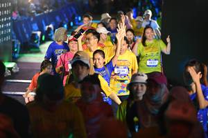 BIB: 3836, 4835
                            <button type="button" onclick="openModal(26227830)" class="btn btn-primary btn-sm float-right btn-popup" data-toggle="modal" data-target=".modal-high-quality">
                        <i class="fas fa-shopping-cart"></i> Add to Cart
                    </button>
                                            <button type="button" onclick="isThisMe(26227830, true)" class="btn btn-success btn-sm float-right btn-popup btn-isme hidden" data-toggle="tooltip" data-placement="bottom" title="นี่คือรูปของคุณใช่ไหม คลิกที่นี่เพื่อเอาเข้าอัลบั้ม">
                        <i class="fas fa-plus"></i> Add to album
                    </button>
                    <button type="button" onclick="isThisMe(26227830, false)" class="btn btn-warning btn-sm float-right btn-popup btn-isnotme hidden">
                        <i class="fas fa-ban"></i> Remove from album
                    </button>