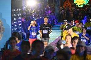 BIB: 2318, 4834, 4833, 38791, 3557
                            <button type="button" onclick="openModal(26227709)" class="btn btn-primary btn-sm float-right btn-popup" data-toggle="modal" data-target=".modal-high-quality">
                        <i class="fas fa-shopping-cart"></i> Add to Cart
                    </button>
                                            <button type="button" onclick="isThisMe(26227709, true)" class="btn btn-success btn-sm float-right btn-popup btn-isme hidden" data-toggle="tooltip" data-placement="bottom" title="นี่คือรูปของคุณใช่ไหม คลิกที่นี่เพื่อเอาเข้าอัลบั้ม">
                        <i class="fas fa-plus"></i> Add to album
                    </button>
                    <button type="button" onclick="isThisMe(26227709, false)" class="btn btn-warning btn-sm float-right btn-popup btn-isnotme hidden">
                        <i class="fas fa-ban"></i> Remove from album
                    </button>