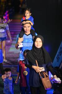 BIB: 
                            <button type="button" onclick="openModal(26231167)" class="btn btn-primary btn-sm float-right btn-popup" data-toggle="modal" data-target=".modal-high-quality">
                        <i class="fas fa-shopping-cart"></i> Add to Cart
                    </button>
                                            <button type="button" onclick="isThisMe(26231167, true)" class="btn btn-success btn-sm float-right btn-popup btn-isme hidden" data-toggle="tooltip" data-placement="bottom" title="นี่คือรูปของคุณใช่ไหม คลิกที่นี่เพื่อเอาเข้าอัลบั้ม">
                        <i class="fas fa-plus"></i> Add to album
                    </button>
                    <button type="button" onclick="isThisMe(26231167, false)" class="btn btn-warning btn-sm float-right btn-popup btn-isnotme hidden">
                        <i class="fas fa-ban"></i> Remove from album
                    </button>