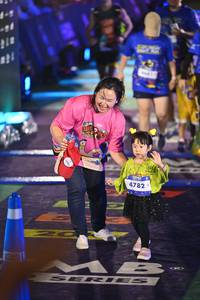 BIB: 4782
                            <button type="button" onclick="openModal(26231119)" class="btn btn-primary btn-sm float-right btn-popup" data-toggle="modal" data-target=".modal-high-quality">
                        <i class="fas fa-shopping-cart"></i> Add to Cart
                    </button>
                                            <button type="button" onclick="isThisMe(26231119, true)" class="btn btn-success btn-sm float-right btn-popup btn-isme hidden" data-toggle="tooltip" data-placement="bottom" title="นี่คือรูปของคุณใช่ไหม คลิกที่นี่เพื่อเอาเข้าอัลบั้ม">
                        <i class="fas fa-plus"></i> Add to album
                    </button>
                    <button type="button" onclick="isThisMe(26231119, false)" class="btn btn-warning btn-sm float-right btn-popup btn-isnotme hidden">
                        <i class="fas fa-ban"></i> Remove from album
                    </button>