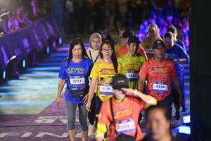 BIB: 3772, 3119, 2398, 3688, 4544
                            <button type="button" onclick="openModal(26229113)" class="btn btn-primary btn-sm float-right btn-popup" data-toggle="modal" data-target=".modal-high-quality">
                        <i class="fas fa-shopping-cart"></i> Add to Cart
                    </button>
                                            <button type="button" onclick="isThisMe(26229113, true)" class="btn btn-success btn-sm float-right btn-popup btn-isme hidden" data-toggle="tooltip" data-placement="bottom" title="นี่คือรูปของคุณใช่ไหม คลิกที่นี่เพื่อเอาเข้าอัลบั้ม">
                        <i class="fas fa-plus"></i> Add to album
                    </button>
                    <button type="button" onclick="isThisMe(26229113, false)" class="btn btn-warning btn-sm float-right btn-popup btn-isnotme hidden">
                        <i class="fas fa-ban"></i> Remove from album
                    </button>