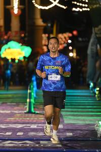 BIB: 4128
                            <button type="button" onclick="openModal(26223735)" class="btn btn-primary btn-sm float-right btn-popup" data-toggle="modal" data-target=".modal-high-quality">
                        <i class="fas fa-shopping-cart"></i> Add to Cart
                    </button>
                                            <button type="button" onclick="isThisMe(26223735, true)" class="btn btn-success btn-sm float-right btn-popup btn-isme hidden" data-toggle="tooltip" data-placement="bottom" title="นี่คือรูปของคุณใช่ไหม คลิกที่นี่เพื่อเอาเข้าอัลบั้ม">
                        <i class="fas fa-plus"></i> Add to album
                    </button>
                    <button type="button" onclick="isThisMe(26223735, false)" class="btn btn-warning btn-sm float-right btn-popup btn-isnotme hidden">
                        <i class="fas fa-ban"></i> Remove from album
                    </button>