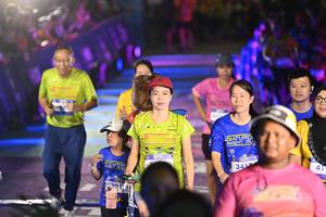 BIB: 341, 
                            <button type="button" onclick="openModal(26229711)" class="btn btn-primary btn-sm float-right btn-popup" data-toggle="modal" data-target=".modal-high-quality">
                        <i class="fas fa-shopping-cart"></i> Add to Cart
                    </button>
                                            <button type="button" onclick="isThisMe(26229711, true)" class="btn btn-success btn-sm float-right btn-popup btn-isme hidden" data-toggle="tooltip" data-placement="bottom" title="นี่คือรูปของคุณใช่ไหม คลิกที่นี่เพื่อเอาเข้าอัลบั้ม">
                        <i class="fas fa-plus"></i> Add to album
                    </button>
                    <button type="button" onclick="isThisMe(26229711, false)" class="btn btn-warning btn-sm float-right btn-popup btn-isnotme hidden">
                        <i class="fas fa-ban"></i> Remove from album
                    </button>