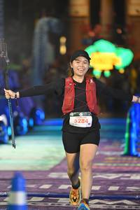 BIB: 5284
                            <button type="button" onclick="openModal(26224899)" class="btn btn-primary btn-sm float-right btn-popup" data-toggle="modal" data-target=".modal-high-quality">
                        <i class="fas fa-shopping-cart"></i> Add to Cart
                    </button>
                                            <button type="button" onclick="isThisMe(26224899, true)" class="btn btn-success btn-sm float-right btn-popup btn-isme hidden" data-toggle="tooltip" data-placement="bottom" title="นี่คือรูปของคุณใช่ไหม คลิกที่นี่เพื่อเอาเข้าอัลบั้ม">
                        <i class="fas fa-plus"></i> Add to album
                    </button>
                    <button type="button" onclick="isThisMe(26224899, false)" class="btn btn-warning btn-sm float-right btn-popup btn-isnotme hidden">
                        <i class="fas fa-ban"></i> Remove from album
                    </button>