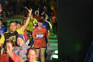 BIB: 3535
                            <button type="button" onclick="openModal(26227491)" class="btn btn-primary btn-sm float-right btn-popup" data-toggle="modal" data-target=".modal-high-quality">
                        <i class="fas fa-shopping-cart"></i> Add to Cart
                    </button>
                                            <button type="button" onclick="isThisMe(26227491, true)" class="btn btn-success btn-sm float-right btn-popup btn-isme hidden" data-toggle="tooltip" data-placement="bottom" title="นี่คือรูปของคุณใช่ไหม คลิกที่นี่เพื่อเอาเข้าอัลบั้ม">
                        <i class="fas fa-plus"></i> Add to album
                    </button>
                    <button type="button" onclick="isThisMe(26227491, false)" class="btn btn-warning btn-sm float-right btn-popup btn-isnotme hidden">
                        <i class="fas fa-ban"></i> Remove from album
                    </button>