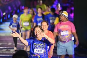 BIB: 4148
                            <button type="button" onclick="openModal(26229639)" class="btn btn-primary btn-sm float-right btn-popup" data-toggle="modal" data-target=".modal-high-quality">
                        <i class="fas fa-shopping-cart"></i> Add to Cart
                    </button>
                                            <button type="button" onclick="isThisMe(26229639, true)" class="btn btn-success btn-sm float-right btn-popup btn-isme hidden" data-toggle="tooltip" data-placement="bottom" title="นี่คือรูปของคุณใช่ไหม คลิกที่นี่เพื่อเอาเข้าอัลบั้ม">
                        <i class="fas fa-plus"></i> Add to album
                    </button>
                    <button type="button" onclick="isThisMe(26229639, false)" class="btn btn-warning btn-sm float-right btn-popup btn-isnotme hidden">
                        <i class="fas fa-ban"></i> Remove from album
                    </button>