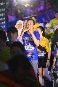 BIB: 3510, 4359
                            <button type="button" onclick="openModal(26225481)" class="btn btn-primary btn-sm float-right btn-popup" data-toggle="modal" data-target=".modal-high-quality">
                        <i class="fas fa-shopping-cart"></i> Add to Cart
                    </button>
                                            <button type="button" onclick="isThisMe(26225481, true)" class="btn btn-success btn-sm float-right btn-popup btn-isme hidden" data-toggle="tooltip" data-placement="bottom" title="นี่คือรูปของคุณใช่ไหม คลิกที่นี่เพื่อเอาเข้าอัลบั้ม">
                        <i class="fas fa-plus"></i> Add to album
                    </button>
                    <button type="button" onclick="isThisMe(26225481, false)" class="btn btn-warning btn-sm float-right btn-popup btn-isnotme hidden">
                        <i class="fas fa-ban"></i> Remove from album
                    </button>