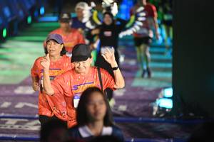 BIB: 
                            <button type="button" onclick="openModal(26229008)" class="btn btn-primary btn-sm float-right btn-popup" data-toggle="modal" data-target=".modal-high-quality">
                        <i class="fas fa-shopping-cart"></i> Add to Cart
                    </button>
                                            <button type="button" onclick="isThisMe(26229008, true)" class="btn btn-success btn-sm float-right btn-popup btn-isme hidden" data-toggle="tooltip" data-placement="bottom" title="นี่คือรูปของคุณใช่ไหม คลิกที่นี่เพื่อเอาเข้าอัลบั้ม">
                        <i class="fas fa-plus"></i> Add to album
                    </button>
                    <button type="button" onclick="isThisMe(26229008, false)" class="btn btn-warning btn-sm float-right btn-popup btn-isnotme hidden">
                        <i class="fas fa-ban"></i> Remove from album
                    </button>