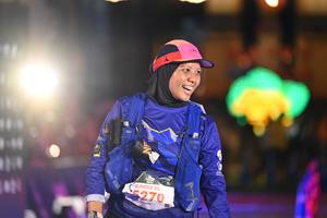 BIB: 270
                            <button type="button" onclick="openModal(26223479)" class="btn btn-primary btn-sm float-right btn-popup" data-toggle="modal" data-target=".modal-high-quality">
                        <i class="fas fa-shopping-cart"></i> Add to Cart
                    </button>
                                            <button type="button" onclick="isThisMe(26223479, true)" class="btn btn-success btn-sm float-right btn-popup btn-isme hidden" data-toggle="tooltip" data-placement="bottom" title="นี่คือรูปของคุณใช่ไหม คลิกที่นี่เพื่อเอาเข้าอัลบั้ม">
                        <i class="fas fa-plus"></i> Add to album
                    </button>
                    <button type="button" onclick="isThisMe(26223479, false)" class="btn btn-warning btn-sm float-right btn-popup btn-isnotme hidden">
                        <i class="fas fa-ban"></i> Remove from album
                    </button>