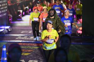 BIB: 805, 3227
                            <button type="button" onclick="openModal(26228607)" class="btn btn-primary btn-sm float-right btn-popup" data-toggle="modal" data-target=".modal-high-quality">
                        <i class="fas fa-shopping-cart"></i> Add to Cart
                    </button>
                                            <button type="button" onclick="isThisMe(26228607, true)" class="btn btn-success btn-sm float-right btn-popup btn-isme hidden" data-toggle="tooltip" data-placement="bottom" title="นี่คือรูปของคุณใช่ไหม คลิกที่นี่เพื่อเอาเข้าอัลบั้ม">
                        <i class="fas fa-plus"></i> Add to album
                    </button>
                    <button type="button" onclick="isThisMe(26228607, false)" class="btn btn-warning btn-sm float-right btn-popup btn-isnotme hidden">
                        <i class="fas fa-ban"></i> Remove from album
                    </button>