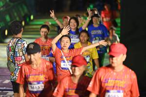 BIB: 3865
                            <button type="button" onclick="openModal(26228998)" class="btn btn-primary btn-sm float-right btn-popup" data-toggle="modal" data-target=".modal-high-quality">
                        <i class="fas fa-shopping-cart"></i> Add to Cart
                    </button>
                                            <button type="button" onclick="isThisMe(26228998, true)" class="btn btn-success btn-sm float-right btn-popup btn-isme hidden" data-toggle="tooltip" data-placement="bottom" title="นี่คือรูปของคุณใช่ไหม คลิกที่นี่เพื่อเอาเข้าอัลบั้ม">
                        <i class="fas fa-plus"></i> Add to album
                    </button>
                    <button type="button" onclick="isThisMe(26228998, false)" class="btn btn-warning btn-sm float-right btn-popup btn-isnotme hidden">
                        <i class="fas fa-ban"></i> Remove from album
                    </button>