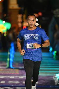 BIB: 349
                            <button type="button" onclick="openModal(26223752)" class="btn btn-primary btn-sm float-right btn-popup" data-toggle="modal" data-target=".modal-high-quality">
                        <i class="fas fa-shopping-cart"></i> Add to Cart
                    </button>
                                            <button type="button" onclick="isThisMe(26223752, true)" class="btn btn-success btn-sm float-right btn-popup btn-isme hidden" data-toggle="tooltip" data-placement="bottom" title="นี่คือรูปของคุณใช่ไหม คลิกที่นี่เพื่อเอาเข้าอัลบั้ม">
                        <i class="fas fa-plus"></i> Add to album
                    </button>
                    <button type="button" onclick="isThisMe(26223752, false)" class="btn btn-warning btn-sm float-right btn-popup btn-isnotme hidden">
                        <i class="fas fa-ban"></i> Remove from album
                    </button>