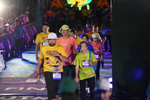 BIB: 4416, 4250, 373
                            <button type="button" onclick="openModal(26228680)" class="btn btn-primary btn-sm float-right btn-popup" data-toggle="modal" data-target=".modal-high-quality">
                        <i class="fas fa-shopping-cart"></i> Add to Cart
                    </button>
                                            <button type="button" onclick="isThisMe(26228680, true)" class="btn btn-success btn-sm float-right btn-popup btn-isme hidden" data-toggle="tooltip" data-placement="bottom" title="นี่คือรูปของคุณใช่ไหม คลิกที่นี่เพื่อเอาเข้าอัลบั้ม">
                        <i class="fas fa-plus"></i> Add to album
                    </button>
                    <button type="button" onclick="isThisMe(26228680, false)" class="btn btn-warning btn-sm float-right btn-popup btn-isnotme hidden">
                        <i class="fas fa-ban"></i> Remove from album
                    </button>