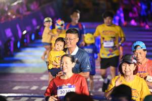 BIB: 3050
                            <button type="button" onclick="openModal(26230176)" class="btn btn-primary btn-sm float-right btn-popup" data-toggle="modal" data-target=".modal-high-quality">
                        <i class="fas fa-shopping-cart"></i> Add to Cart
                    </button>
                                            <button type="button" onclick="isThisMe(26230176, true)" class="btn btn-success btn-sm float-right btn-popup btn-isme hidden" data-toggle="tooltip" data-placement="bottom" title="นี่คือรูปของคุณใช่ไหม คลิกที่นี่เพื่อเอาเข้าอัลบั้ม">
                        <i class="fas fa-plus"></i> Add to album
                    </button>
                    <button type="button" onclick="isThisMe(26230176, false)" class="btn btn-warning btn-sm float-right btn-popup btn-isnotme hidden">
                        <i class="fas fa-ban"></i> Remove from album
                    </button>