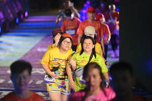 BIB: 100
                            <button type="button" onclick="openModal(26228985)" class="btn btn-primary btn-sm float-right btn-popup" data-toggle="modal" data-target=".modal-high-quality">
                        <i class="fas fa-shopping-cart"></i> Add to Cart
                    </button>
                                            <button type="button" onclick="isThisMe(26228985, true)" class="btn btn-success btn-sm float-right btn-popup btn-isme hidden" data-toggle="tooltip" data-placement="bottom" title="นี่คือรูปของคุณใช่ไหม คลิกที่นี่เพื่อเอาเข้าอัลบั้ม">
                        <i class="fas fa-plus"></i> Add to album
                    </button>
                    <button type="button" onclick="isThisMe(26228985, false)" class="btn btn-warning btn-sm float-right btn-popup btn-isnotme hidden">
                        <i class="fas fa-ban"></i> Remove from album
                    </button>