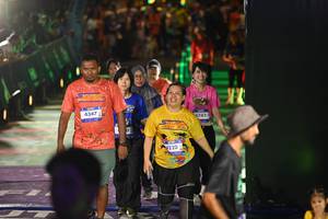 BIB: 4347, 4220, 4742
                            <button type="button" onclick="openModal(26229226)" class="btn btn-primary btn-sm float-right btn-popup" data-toggle="modal" data-target=".modal-high-quality">
                        <i class="fas fa-shopping-cart"></i> Add to Cart
                    </button>
                                            <button type="button" onclick="isThisMe(26229226, true)" class="btn btn-success btn-sm float-right btn-popup btn-isme hidden" data-toggle="tooltip" data-placement="bottom" title="นี่คือรูปของคุณใช่ไหม คลิกที่นี่เพื่อเอาเข้าอัลบั้ม">
                        <i class="fas fa-plus"></i> Add to album
                    </button>
                    <button type="button" onclick="isThisMe(26229226, false)" class="btn btn-warning btn-sm float-right btn-popup btn-isnotme hidden">
                        <i class="fas fa-ban"></i> Remove from album
                    </button>