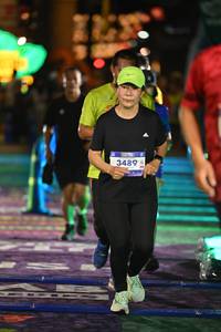 BIB: 331, 3489
                            <button type="button" onclick="openModal(26225356)" class="btn btn-primary btn-sm float-right btn-popup" data-toggle="modal" data-target=".modal-high-quality">
                        <i class="fas fa-shopping-cart"></i> Add to Cart
                    </button>
                                            <button type="button" onclick="isThisMe(26225356, true)" class="btn btn-success btn-sm float-right btn-popup btn-isme hidden" data-toggle="tooltip" data-placement="bottom" title="นี่คือรูปของคุณใช่ไหม คลิกที่นี่เพื่อเอาเข้าอัลบั้ม">
                        <i class="fas fa-plus"></i> Add to album
                    </button>
                    <button type="button" onclick="isThisMe(26225356, false)" class="btn btn-warning btn-sm float-right btn-popup btn-isnotme hidden">
                        <i class="fas fa-ban"></i> Remove from album
                    </button>