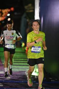 BIB: 3610, 3237
                            <button type="button" onclick="openModal(26224854)" class="btn btn-primary btn-sm float-right btn-popup" data-toggle="modal" data-target=".modal-high-quality">
                        <i class="fas fa-shopping-cart"></i> Add to Cart
                    </button>
                                            <button type="button" onclick="isThisMe(26224854, true)" class="btn btn-success btn-sm float-right btn-popup btn-isme hidden" data-toggle="tooltip" data-placement="bottom" title="นี่คือรูปของคุณใช่ไหม คลิกที่นี่เพื่อเอาเข้าอัลบั้ม">
                        <i class="fas fa-plus"></i> Add to album
                    </button>
                    <button type="button" onclick="isThisMe(26224854, false)" class="btn btn-warning btn-sm float-right btn-popup btn-isnotme hidden">
                        <i class="fas fa-ban"></i> Remove from album
                    </button>