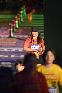 BIB: 4527, 032
                            <button type="button" onclick="openModal(26230839)" class="btn btn-primary btn-sm float-right btn-popup" data-toggle="modal" data-target=".modal-high-quality">
                        <i class="fas fa-shopping-cart"></i> Add to Cart
                    </button>
                                            <button type="button" onclick="isThisMe(26230839, true)" class="btn btn-success btn-sm float-right btn-popup btn-isme hidden" data-toggle="tooltip" data-placement="bottom" title="นี่คือรูปของคุณใช่ไหม คลิกที่นี่เพื่อเอาเข้าอัลบั้ม">
                        <i class="fas fa-plus"></i> Add to album
                    </button>
                    <button type="button" onclick="isThisMe(26230839, false)" class="btn btn-warning btn-sm float-right btn-popup btn-isnotme hidden">
                        <i class="fas fa-ban"></i> Remove from album
                    </button>