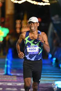 BIB: 4606
                            <button type="button" onclick="openModal(26223584)" class="btn btn-primary btn-sm float-right btn-popup" data-toggle="modal" data-target=".modal-high-quality">
                        <i class="fas fa-shopping-cart"></i> Add to Cart
                    </button>
                                            <button type="button" onclick="isThisMe(26223584, true)" class="btn btn-success btn-sm float-right btn-popup btn-isme hidden" data-toggle="tooltip" data-placement="bottom" title="นี่คือรูปของคุณใช่ไหม คลิกที่นี่เพื่อเอาเข้าอัลบั้ม">
                        <i class="fas fa-plus"></i> Add to album
                    </button>
                    <button type="button" onclick="isThisMe(26223584, false)" class="btn btn-warning btn-sm float-right btn-popup btn-isnotme hidden">
                        <i class="fas fa-ban"></i> Remove from album
                    </button>