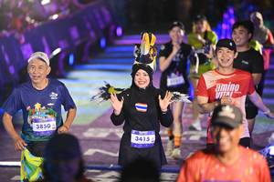 BIB: 3850, 3415
                            <button type="button" onclick="openModal(26229043)" class="btn btn-primary btn-sm float-right btn-popup" data-toggle="modal" data-target=".modal-high-quality">
                        <i class="fas fa-shopping-cart"></i> Add to Cart
                    </button>
                                            <button type="button" onclick="isThisMe(26229043, true)" class="btn btn-success btn-sm float-right btn-popup btn-isme hidden" data-toggle="tooltip" data-placement="bottom" title="นี่คือรูปของคุณใช่ไหม คลิกที่นี่เพื่อเอาเข้าอัลบั้ม">
                        <i class="fas fa-plus"></i> Add to album
                    </button>
                    <button type="button" onclick="isThisMe(26229043, false)" class="btn btn-warning btn-sm float-right btn-popup btn-isnotme hidden">
                        <i class="fas fa-ban"></i> Remove from album
                    </button>