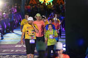 BIB: 4250, 375
                            <button type="button" onclick="openModal(26228678)" class="btn btn-primary btn-sm float-right btn-popup" data-toggle="modal" data-target=".modal-high-quality">
                        <i class="fas fa-shopping-cart"></i> Add to Cart
                    </button>
                                            <button type="button" onclick="isThisMe(26228678, true)" class="btn btn-success btn-sm float-right btn-popup btn-isme hidden" data-toggle="tooltip" data-placement="bottom" title="นี่คือรูปของคุณใช่ไหม คลิกที่นี่เพื่อเอาเข้าอัลบั้ม">
                        <i class="fas fa-plus"></i> Add to album
                    </button>
                    <button type="button" onclick="isThisMe(26228678, false)" class="btn btn-warning btn-sm float-right btn-popup btn-isnotme hidden">
                        <i class="fas fa-ban"></i> Remove from album
                    </button>