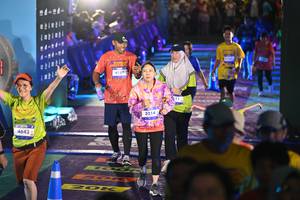 BIB: 4643, 4180, 3214
                            <button type="button" onclick="openModal(26227969)" class="btn btn-primary btn-sm float-right btn-popup" data-toggle="modal" data-target=".modal-high-quality">
                        <i class="fas fa-shopping-cart"></i> Add to Cart
                    </button>
                                            <button type="button" onclick="isThisMe(26227969, true)" class="btn btn-success btn-sm float-right btn-popup btn-isme hidden" data-toggle="tooltip" data-placement="bottom" title="นี่คือรูปของคุณใช่ไหม คลิกที่นี่เพื่อเอาเข้าอัลบั้ม">
                        <i class="fas fa-plus"></i> Add to album
                    </button>
                    <button type="button" onclick="isThisMe(26227969, false)" class="btn btn-warning btn-sm float-right btn-popup btn-isnotme hidden">
                        <i class="fas fa-ban"></i> Remove from album
                    </button>