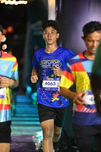 BIB: 4063
                            <button type="button" onclick="openModal(26223946)" class="btn btn-primary btn-sm float-right btn-popup" data-toggle="modal" data-target=".modal-high-quality">
                        <i class="fas fa-shopping-cart"></i> Add to Cart
                    </button>
                                            <button type="button" onclick="isThisMe(26223946, true)" class="btn btn-success btn-sm float-right btn-popup btn-isme hidden" data-toggle="tooltip" data-placement="bottom" title="นี่คือรูปของคุณใช่ไหม คลิกที่นี่เพื่อเอาเข้าอัลบั้ม">
                        <i class="fas fa-plus"></i> Add to album
                    </button>
                    <button type="button" onclick="isThisMe(26223946, false)" class="btn btn-warning btn-sm float-right btn-popup btn-isnotme hidden">
                        <i class="fas fa-ban"></i> Remove from album
                    </button>